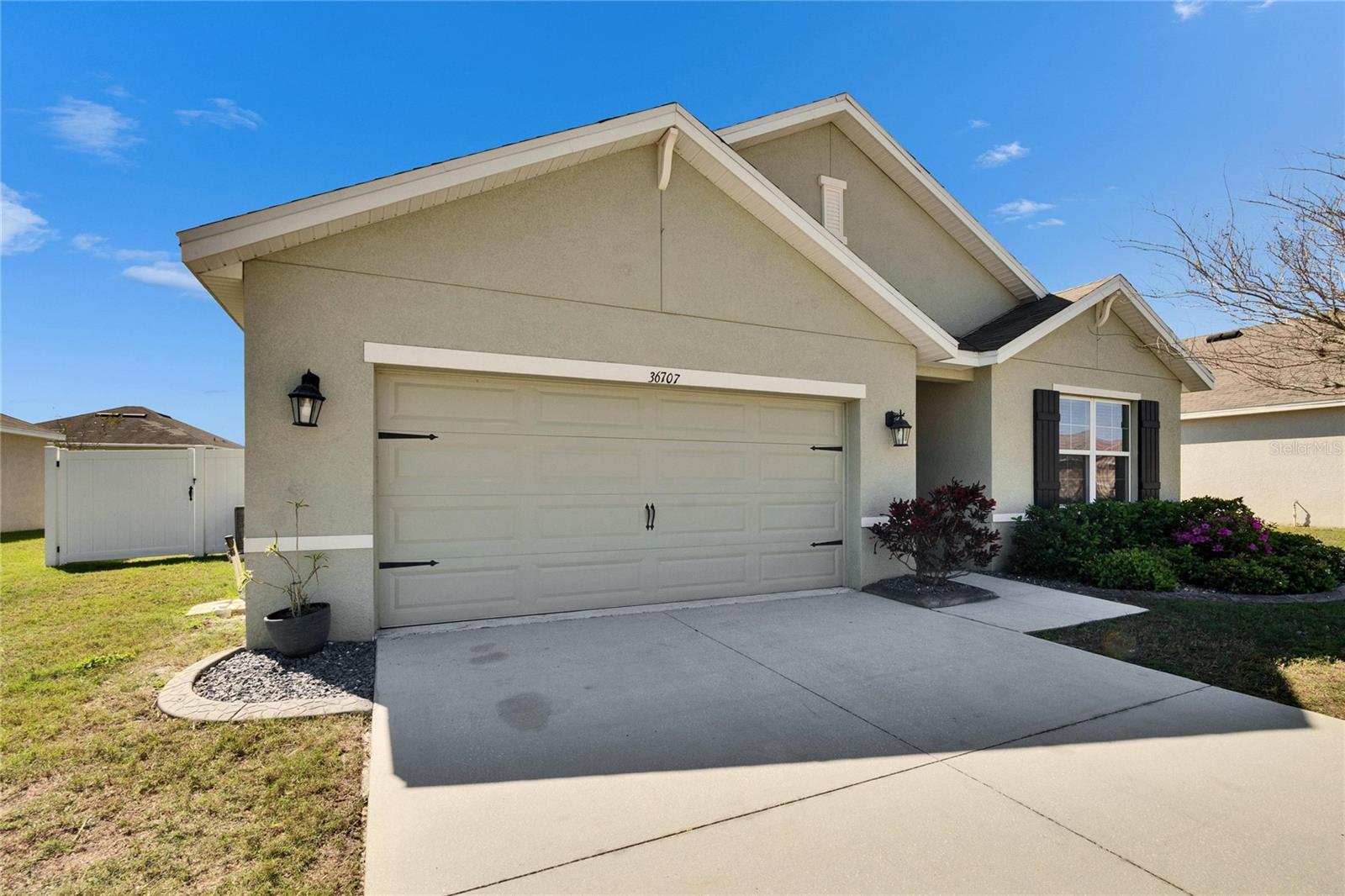 36707 GOFFAUX LOOP