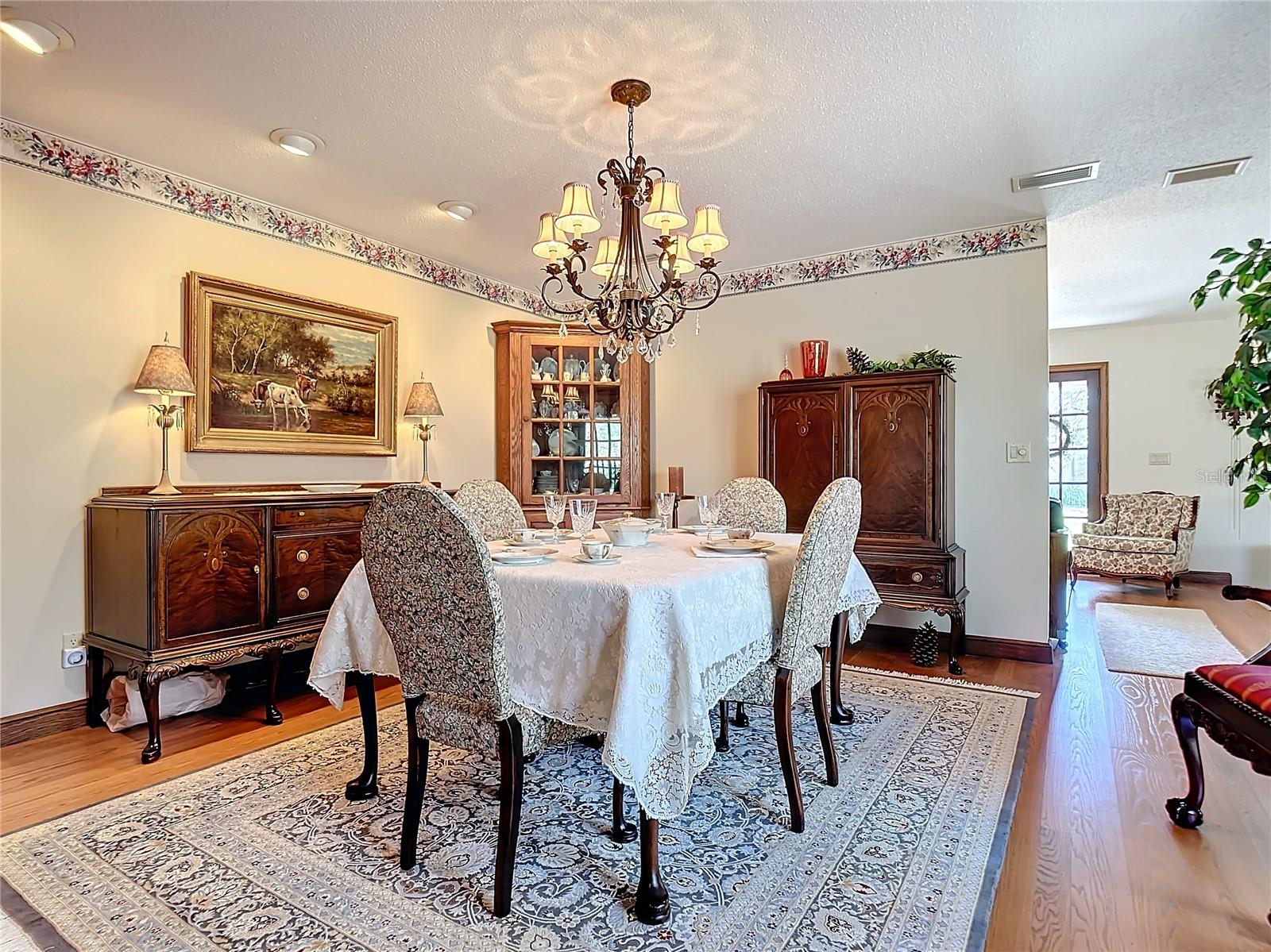 GROVELAND FARMS 15-23-24 - Residential