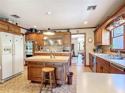 Tiny photo for 3939 Lake Erie Road, Groveland, FL 34736 (MLS # O6301849)