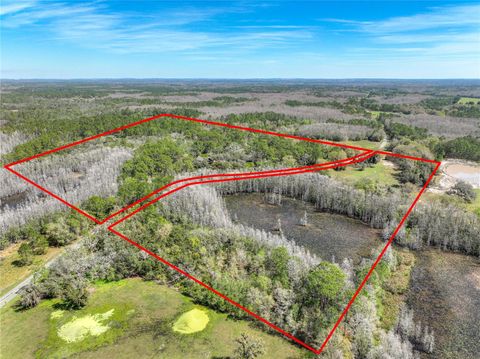 Tiny photo for 3939 Lake Erie Road, Groveland, FL 34736 (MLS # O6301849)
