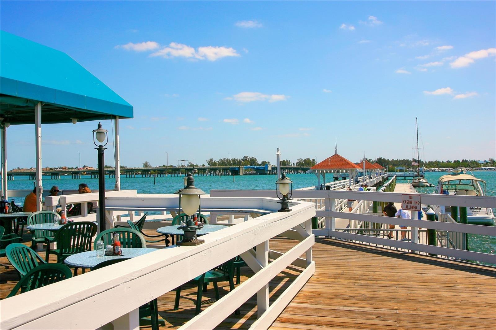 CORTEZ BEACH - Residential