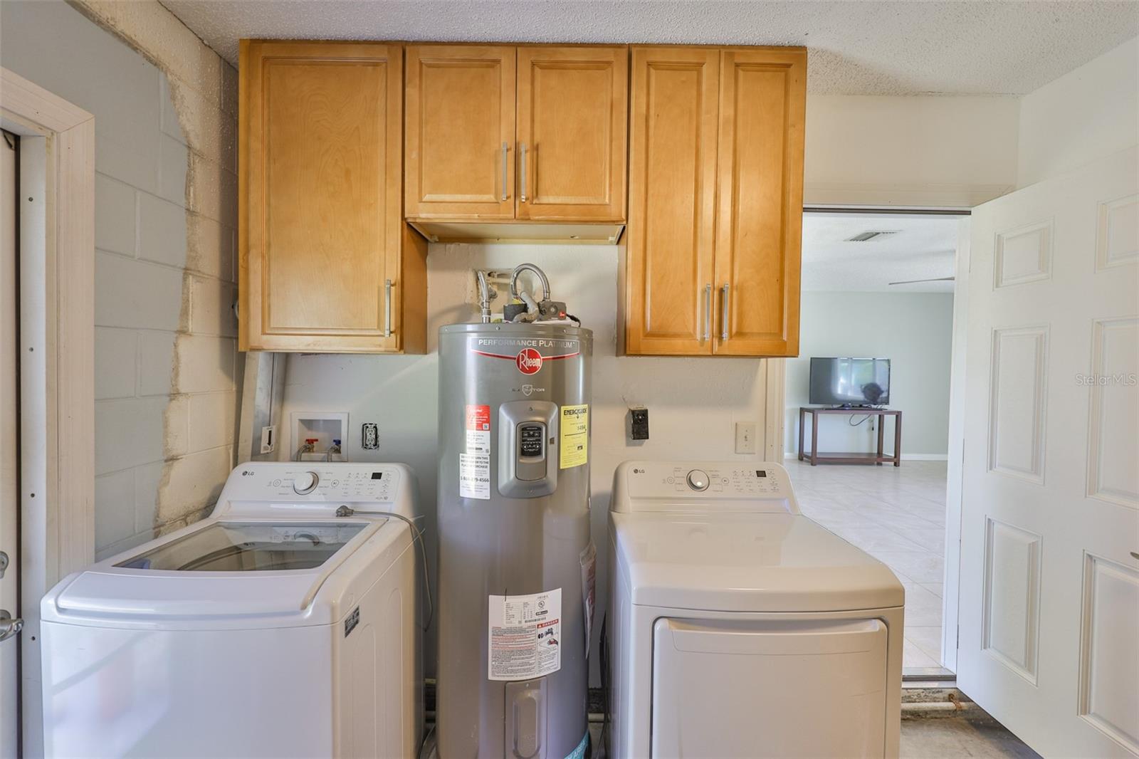 APOLLO BEACH UNIT ONE PT ONE - Residential