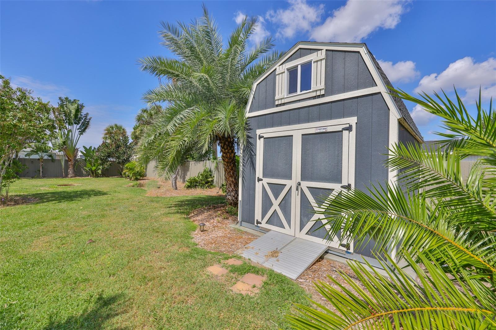 APOLLO BEACH UNIT ONE PT ONE - Residential