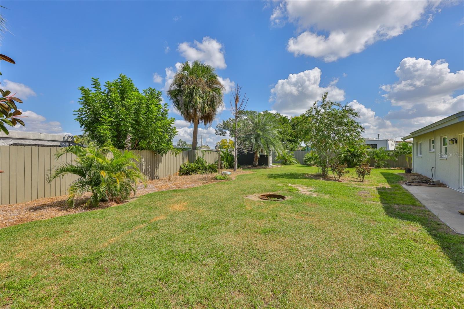 APOLLO BEACH UNIT ONE PT ONE - Residential
