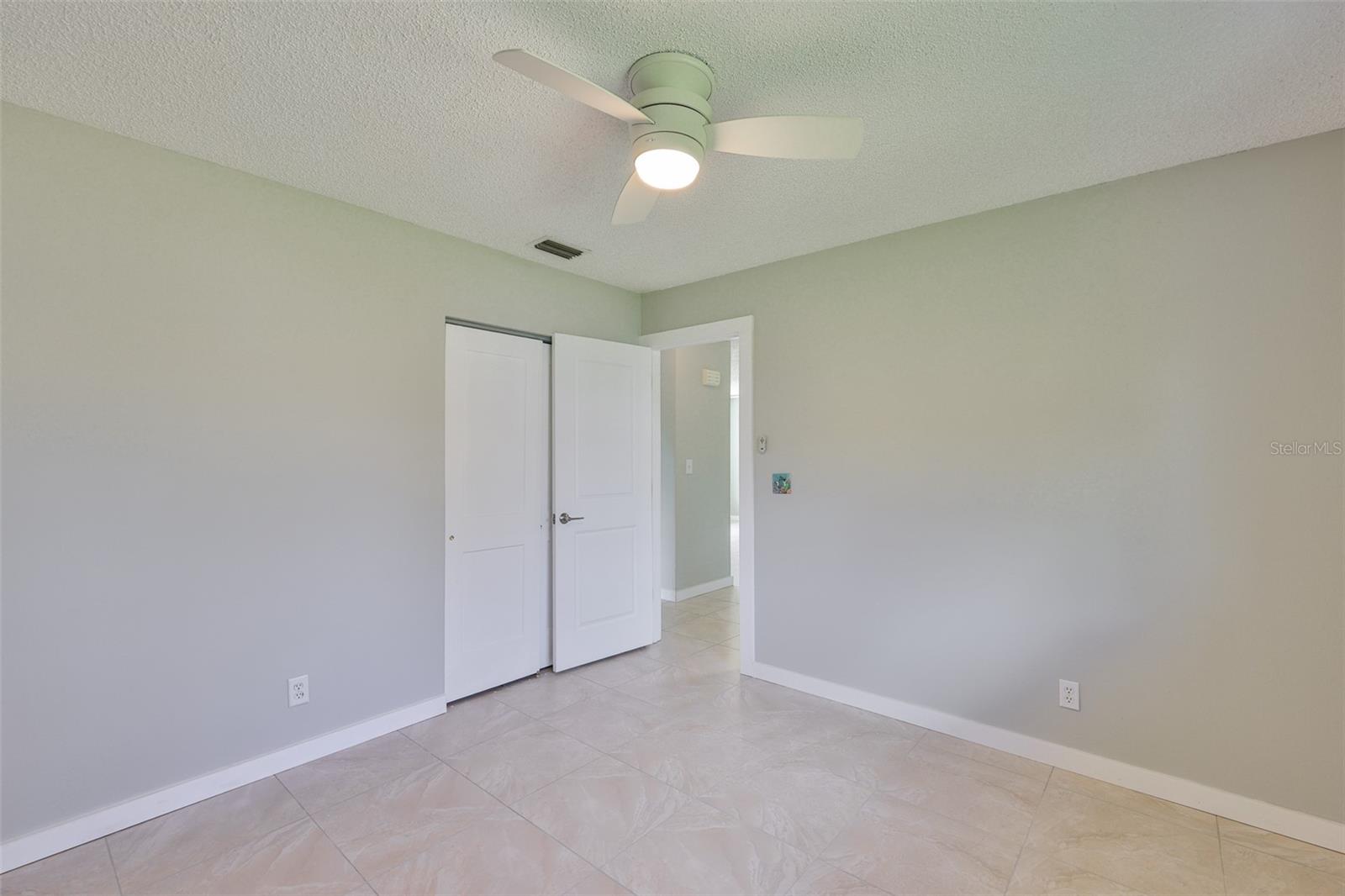 APOLLO BEACH UNIT ONE PT ONE - Residential