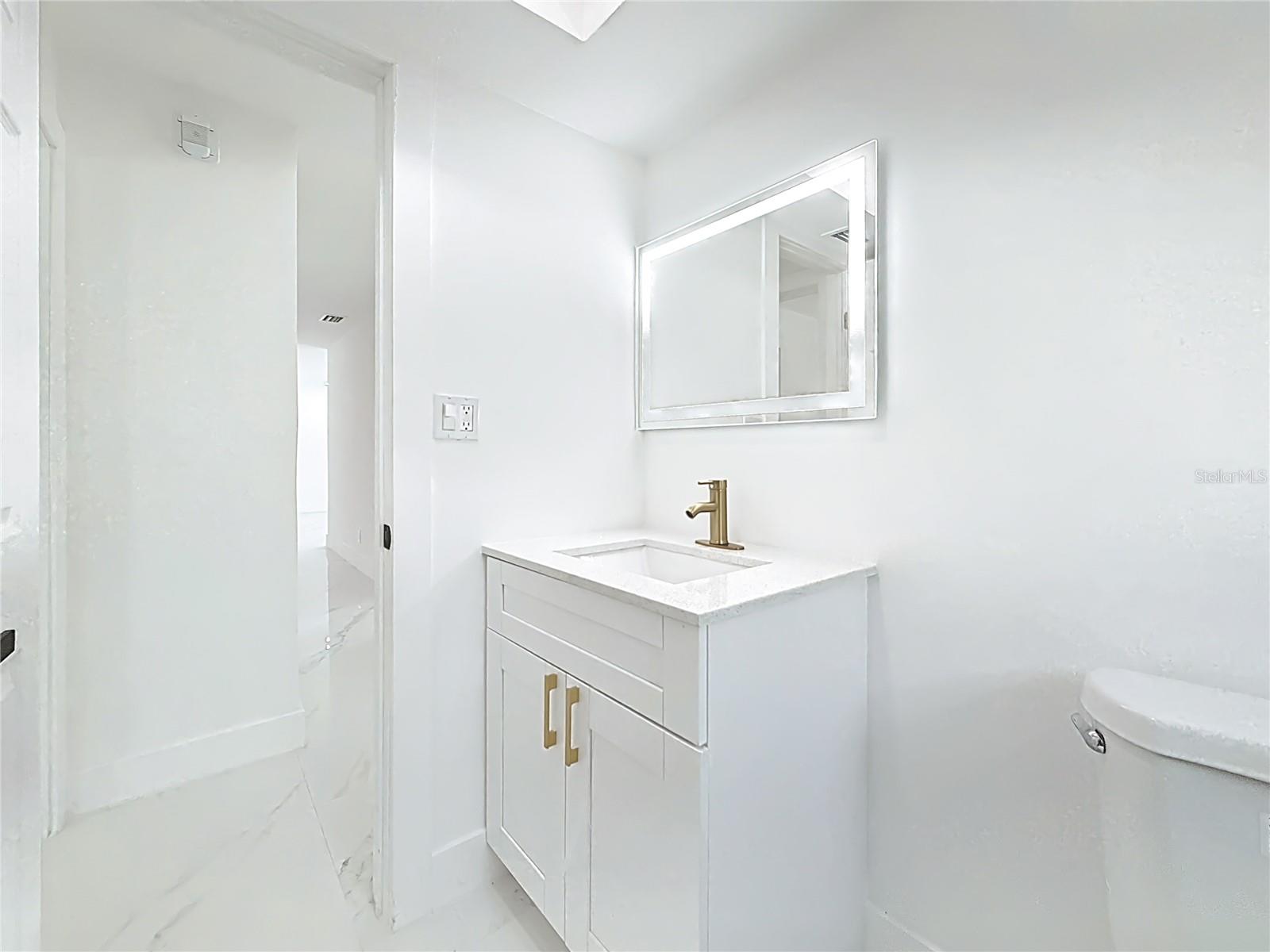 SHORE ACRES OVERLOOK SEC BLK 26 PT REP - Residential Lease