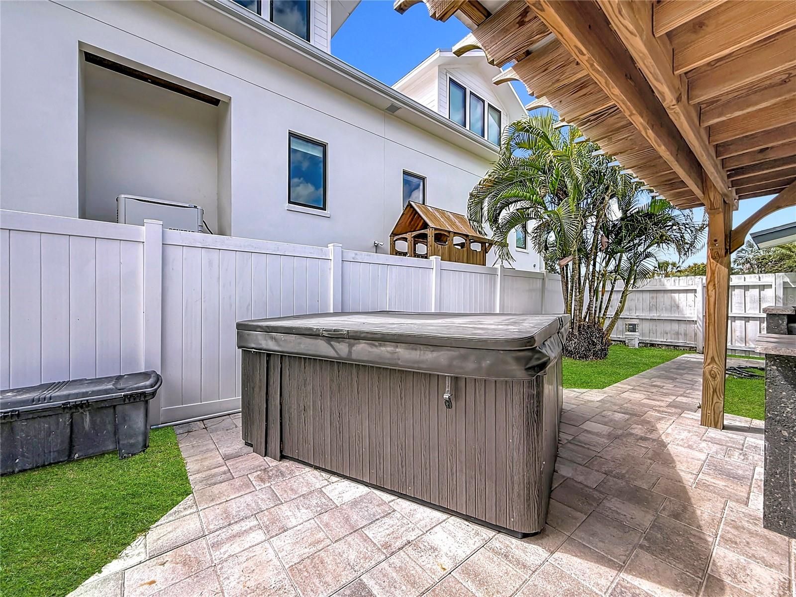 SHORE ACRES OVERLOOK SEC BLK 26 PT REP - Residential Lease