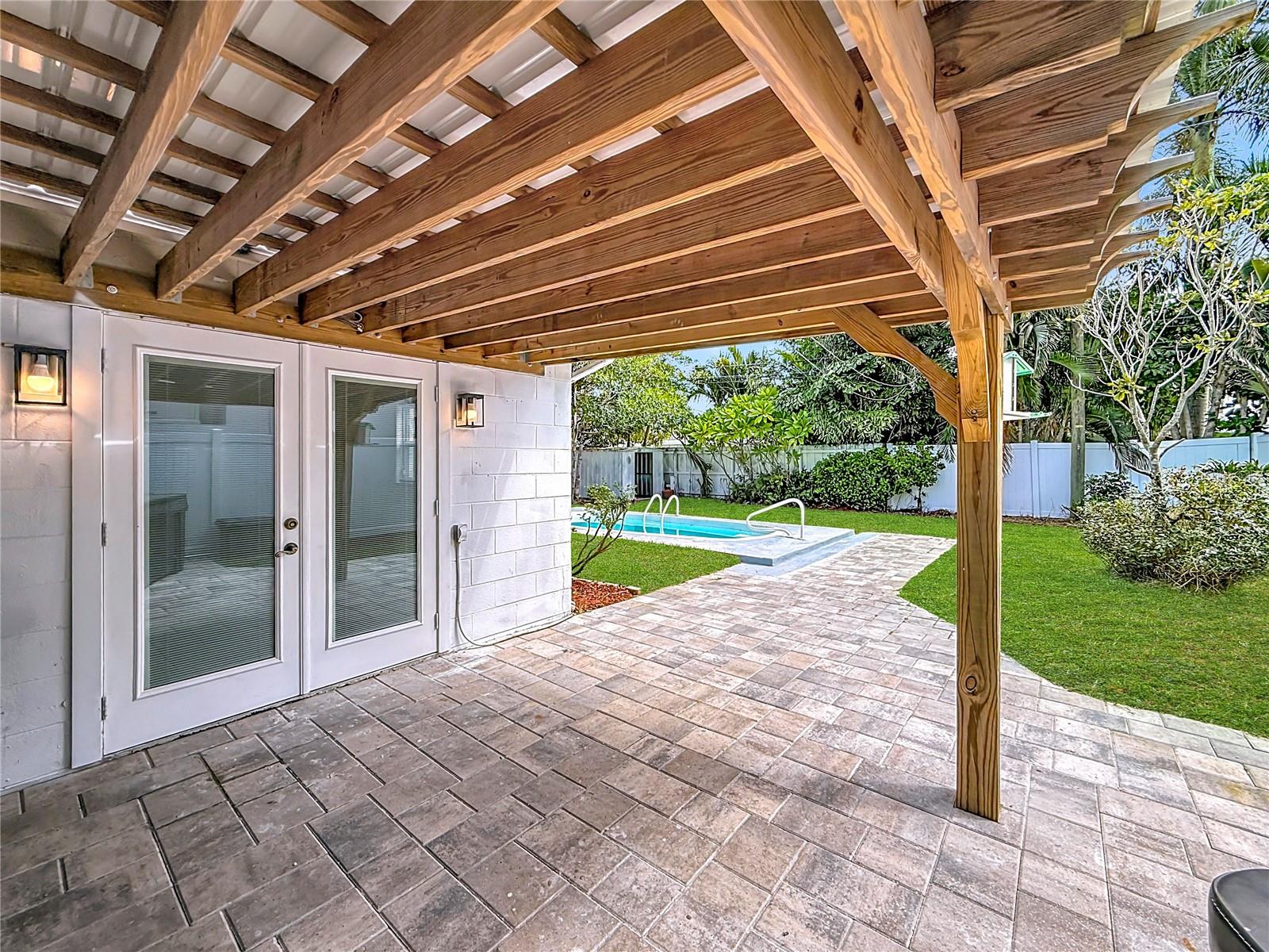 SHORE ACRES OVERLOOK SEC BLK 26 PT REP - Residential Lease