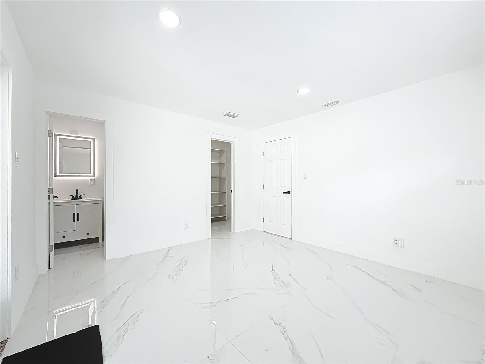 SHORE ACRES OVERLOOK SEC BLK 26 PT REP - Residential Lease