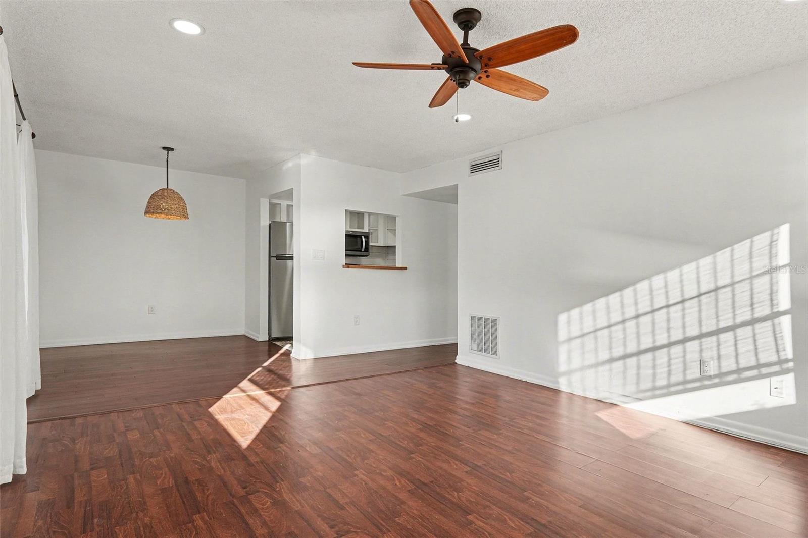 2535 N ALAFAYA TRAIL 66