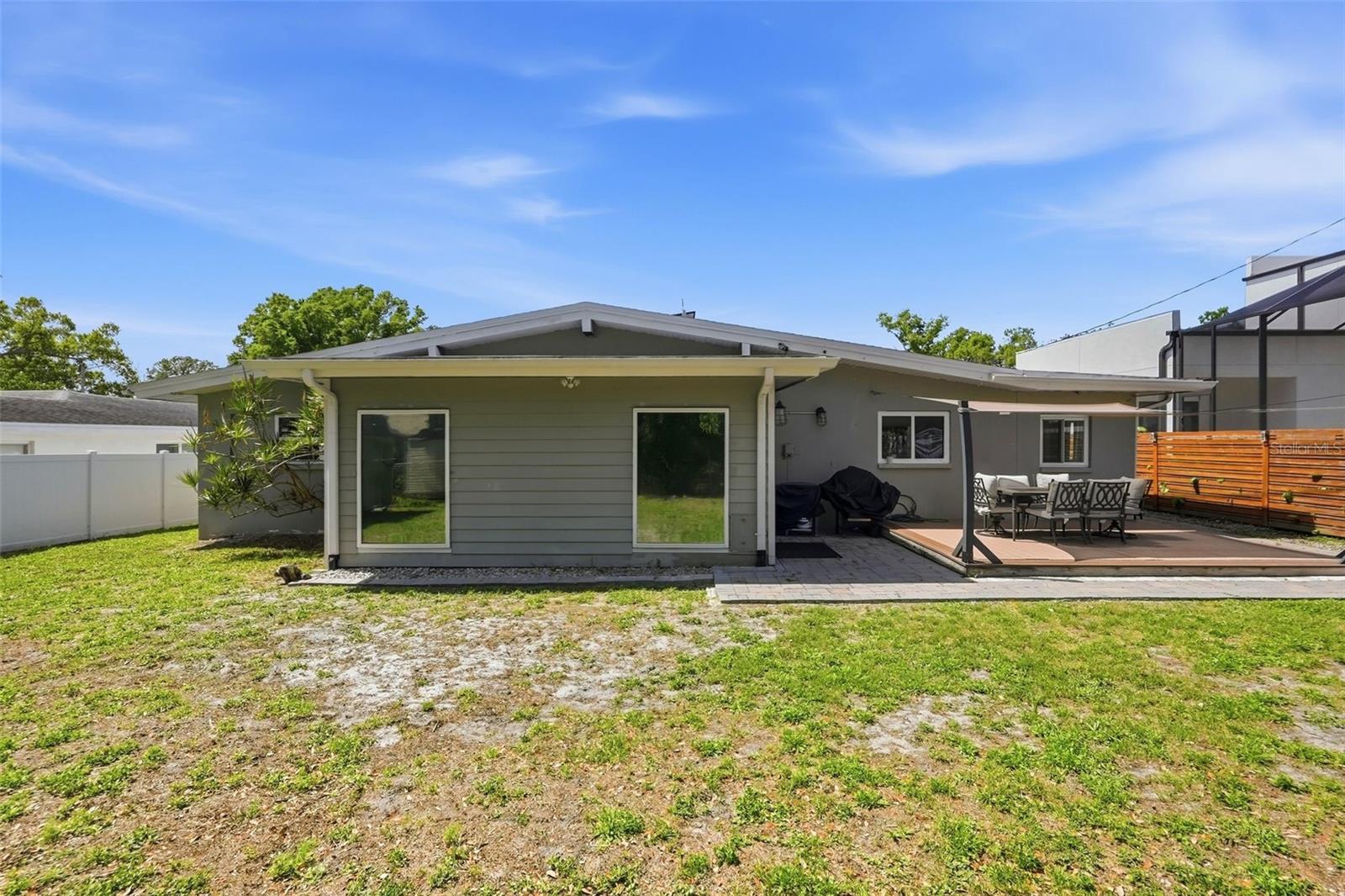 CARLTON TERRACE - Residential