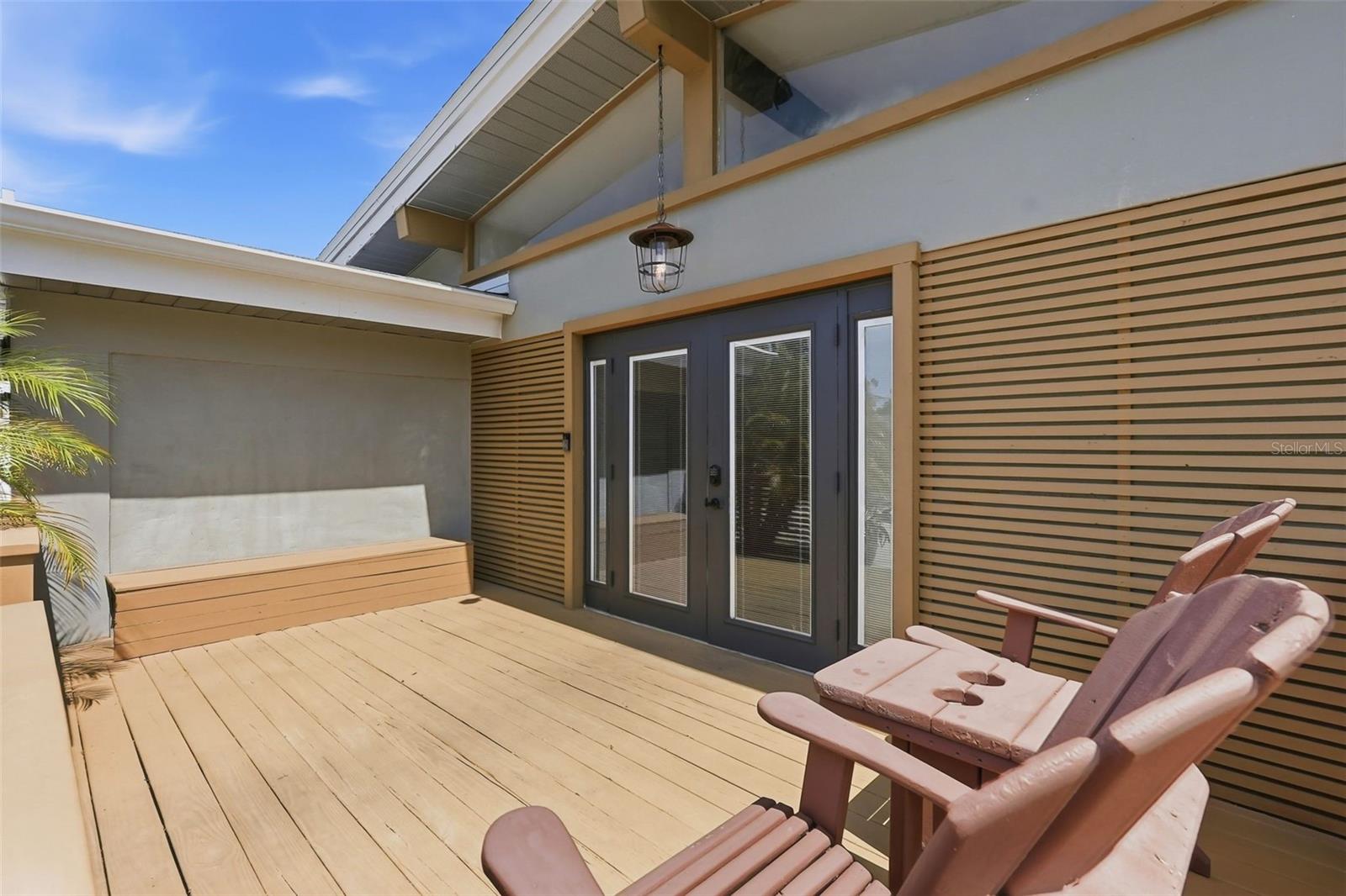 CARLTON TERRACE - Residential