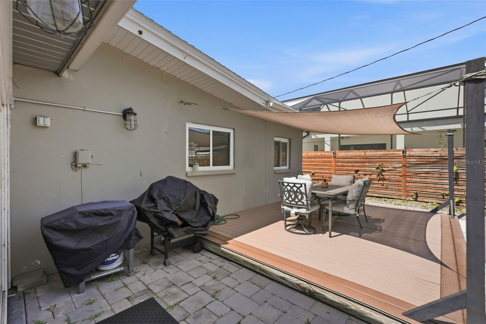 CARLTON TERRACE - Residential