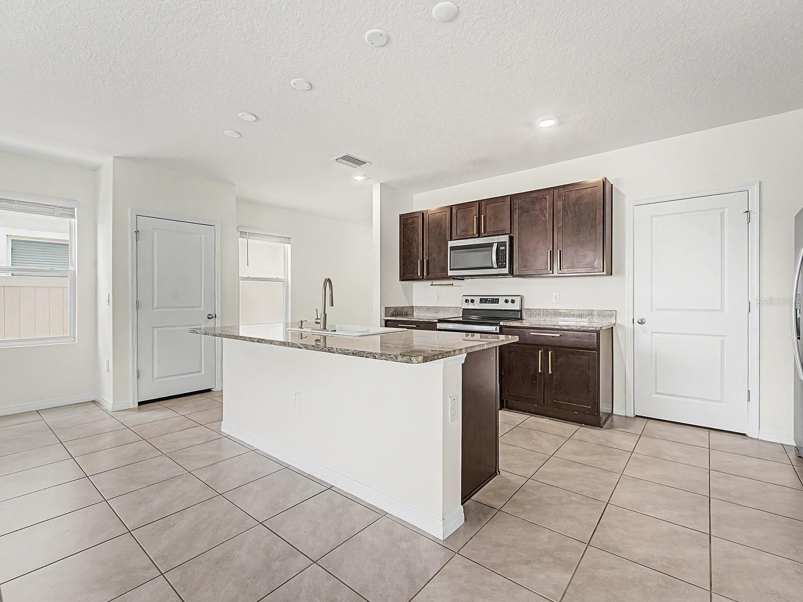 EPPERSON RANCH NORTH POD F - Residential