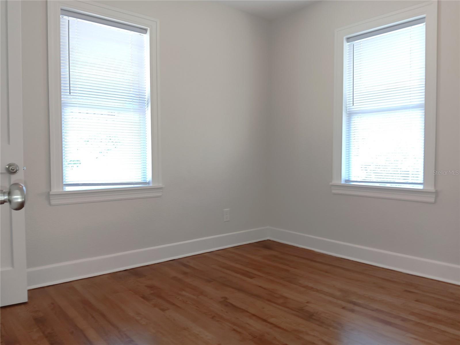 CRESTMONT - Residential Lease