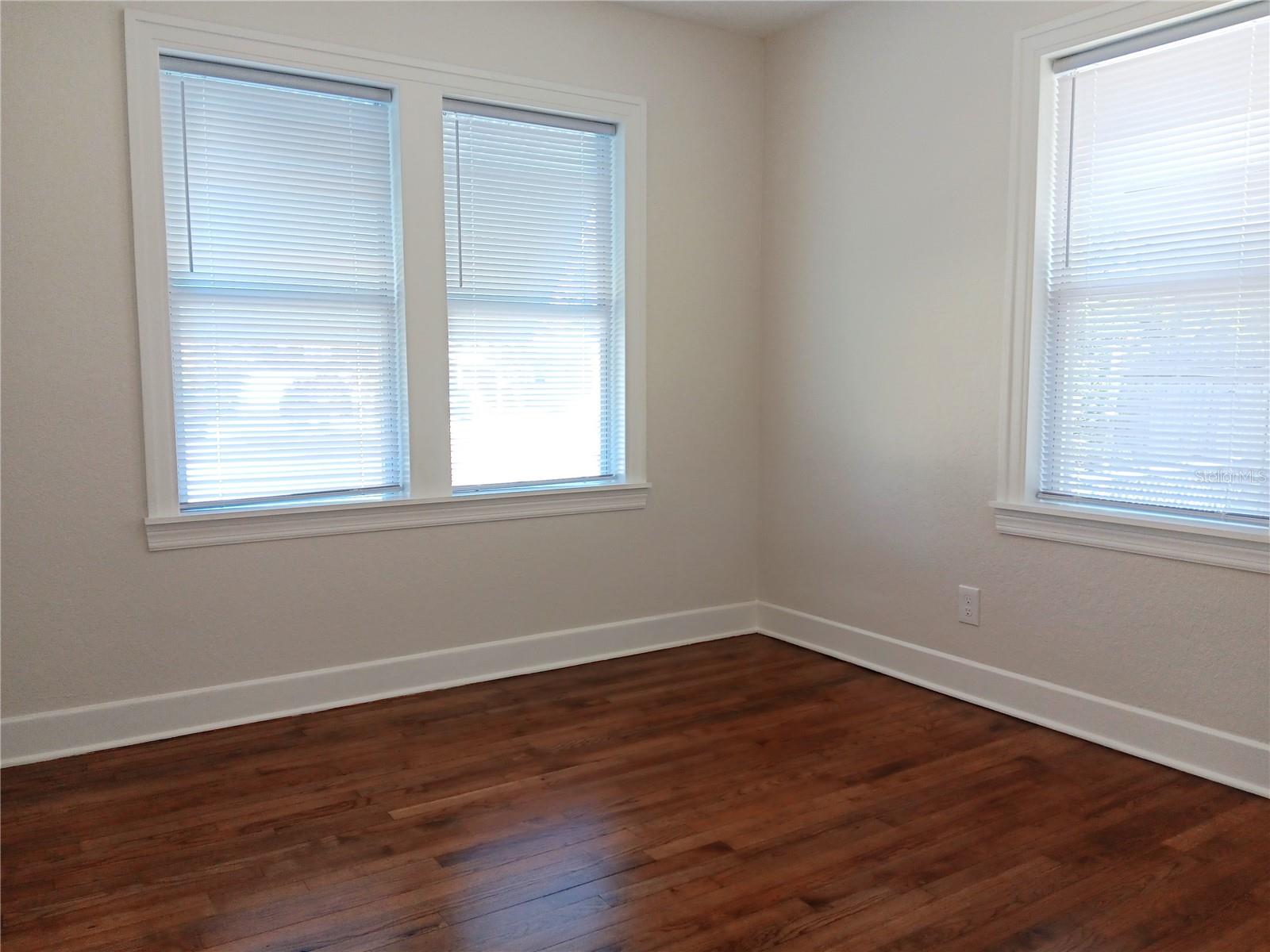 CRESTMONT - Residential Lease