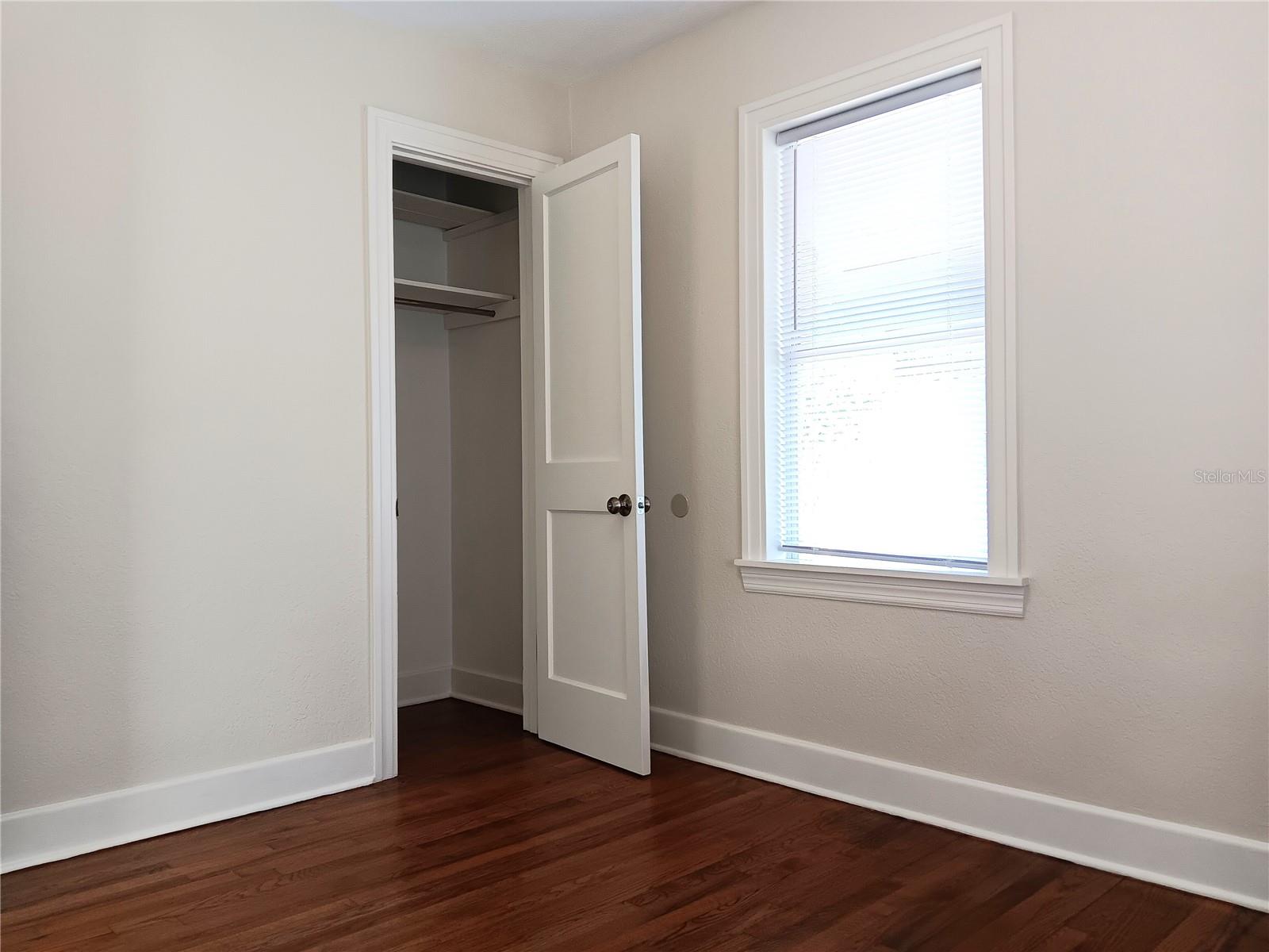 CRESTMONT - Residential Lease