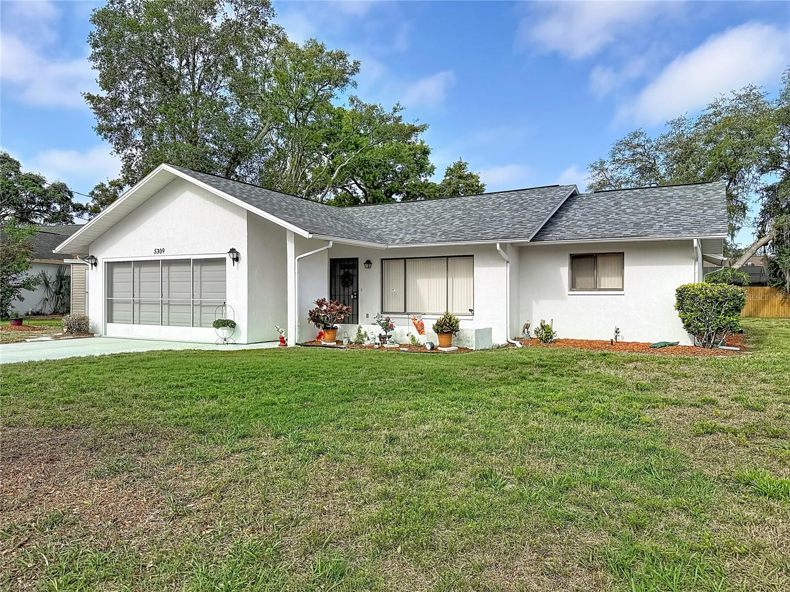 SPRING HILL - Residential