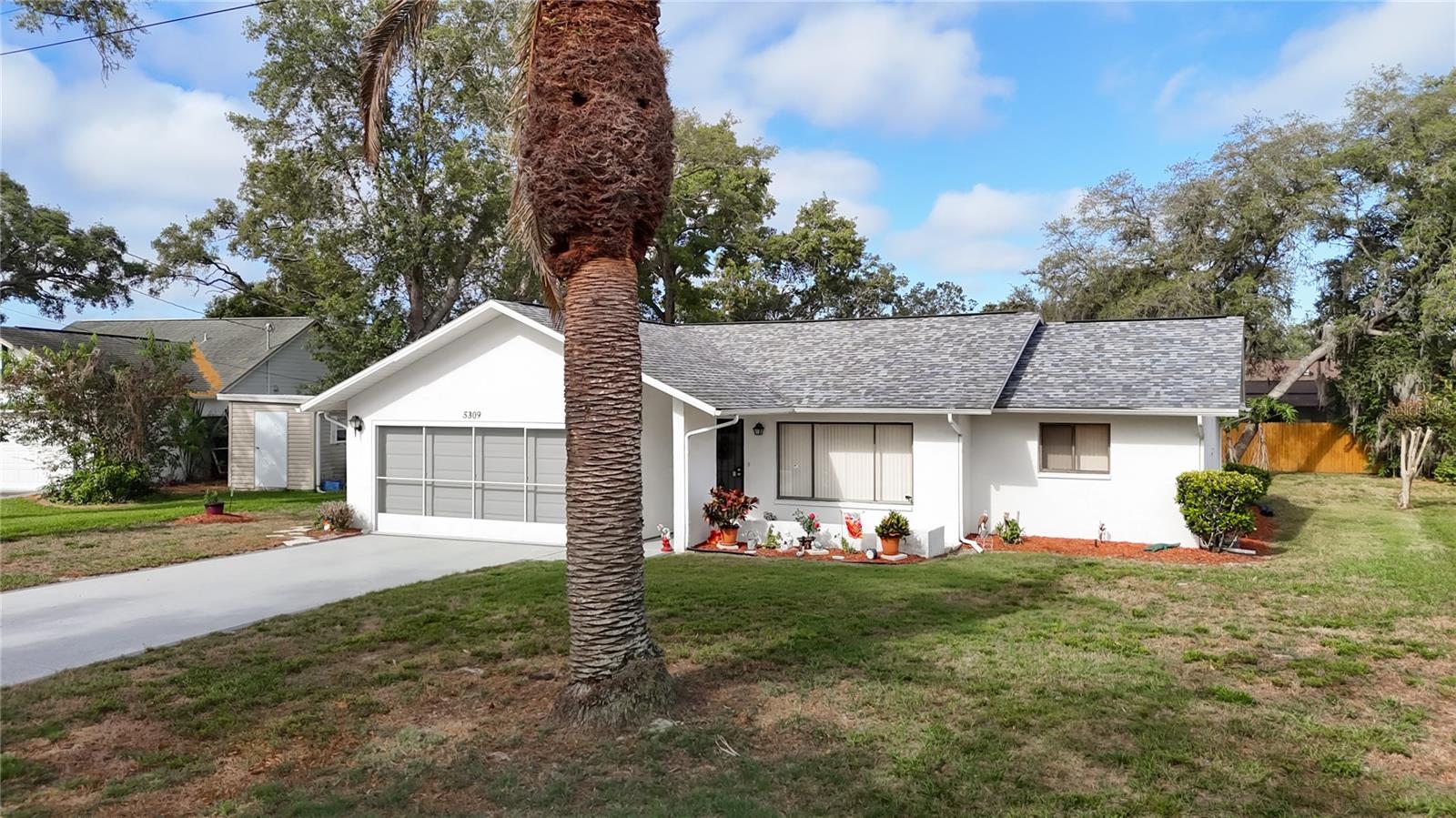 SPRING HILL - Residential