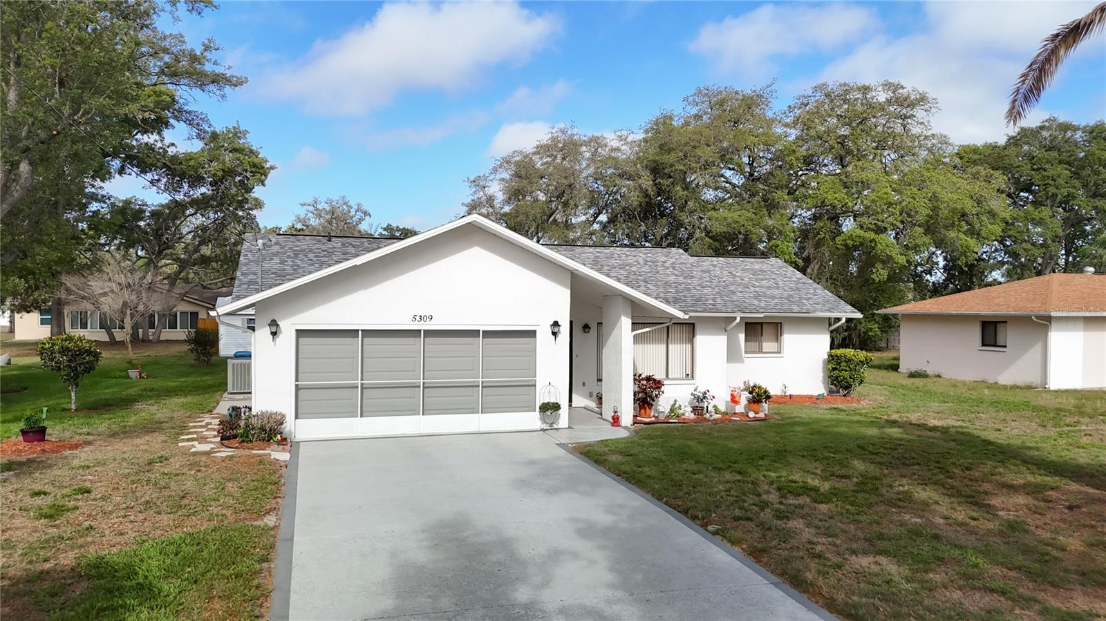SPRING HILL - Residential