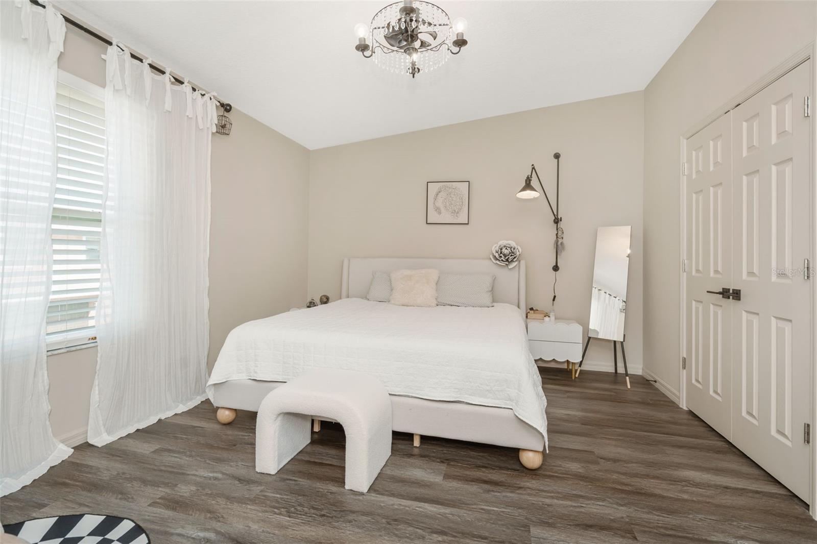 TOWNHOMES AT BRITTANY PARK - Residential