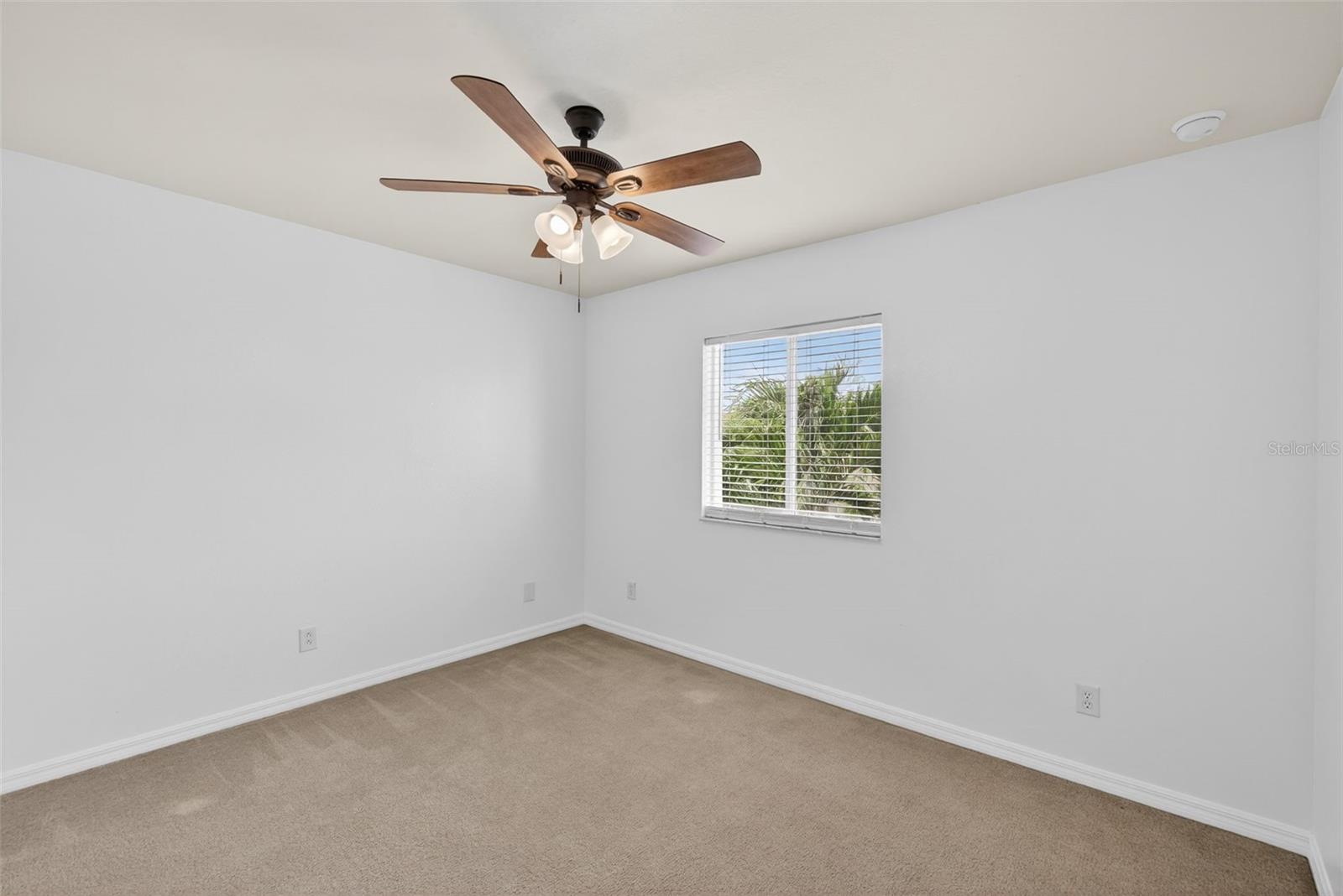 RIVER CLUB - Residential