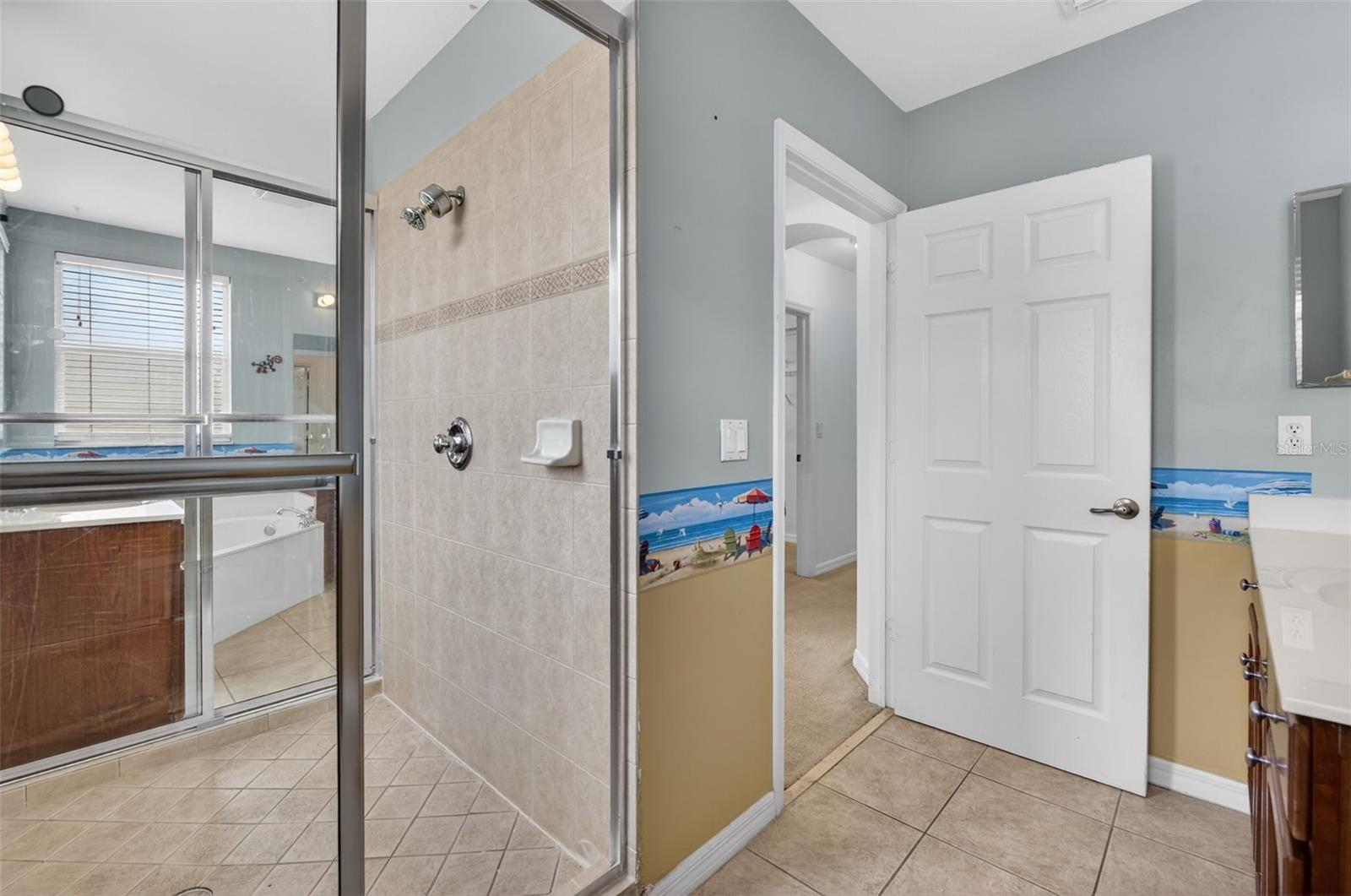 RIVER CLUB - Residential