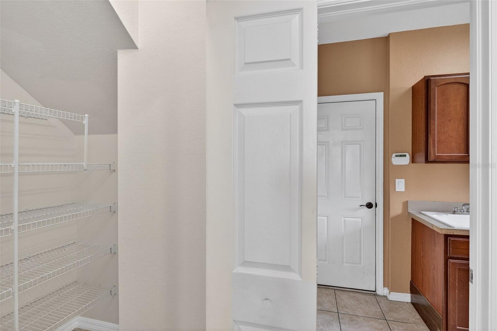 RIVER CLUB - Residential