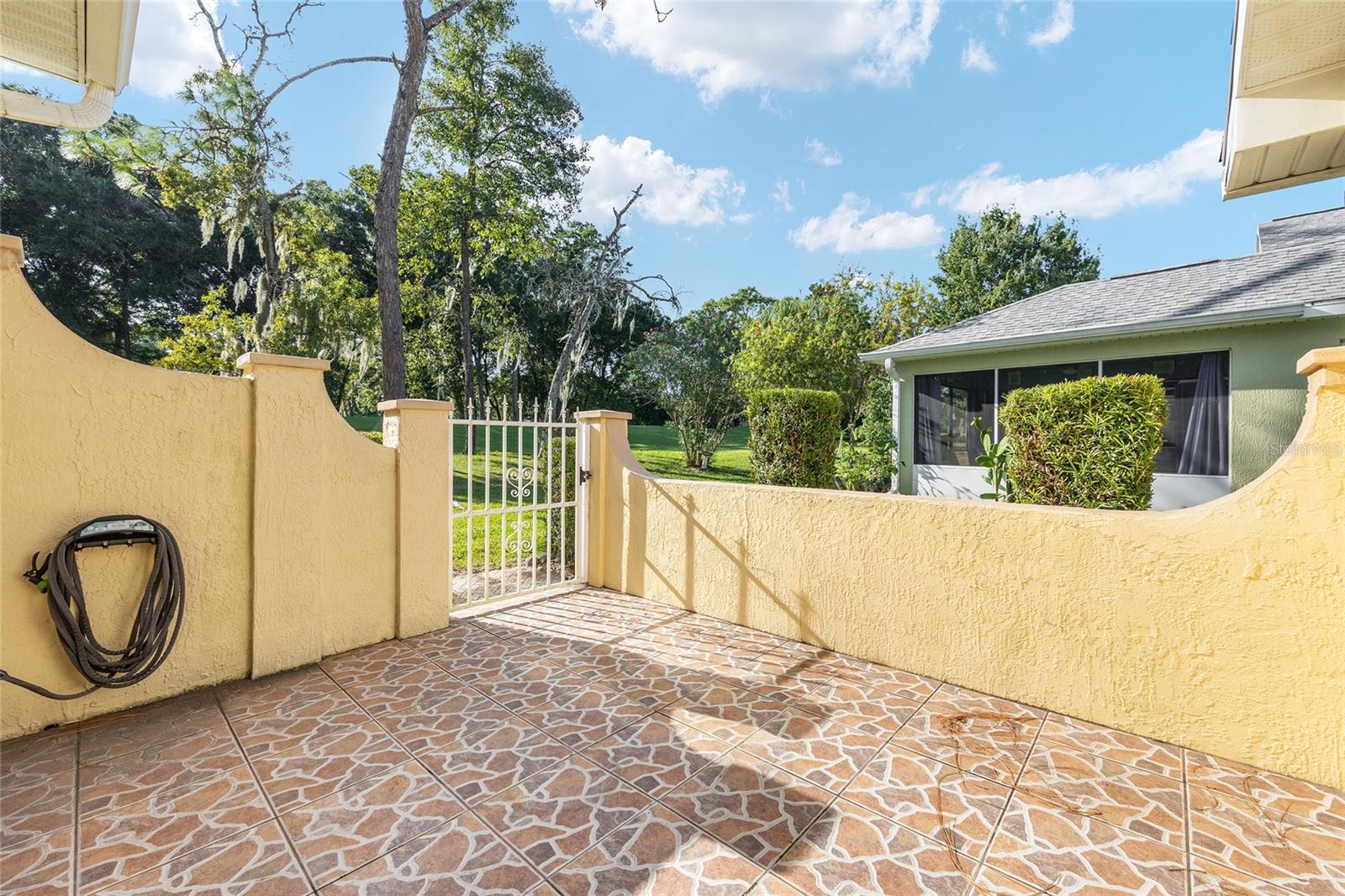 OAK RUN BAYTREE GREENS - Residential