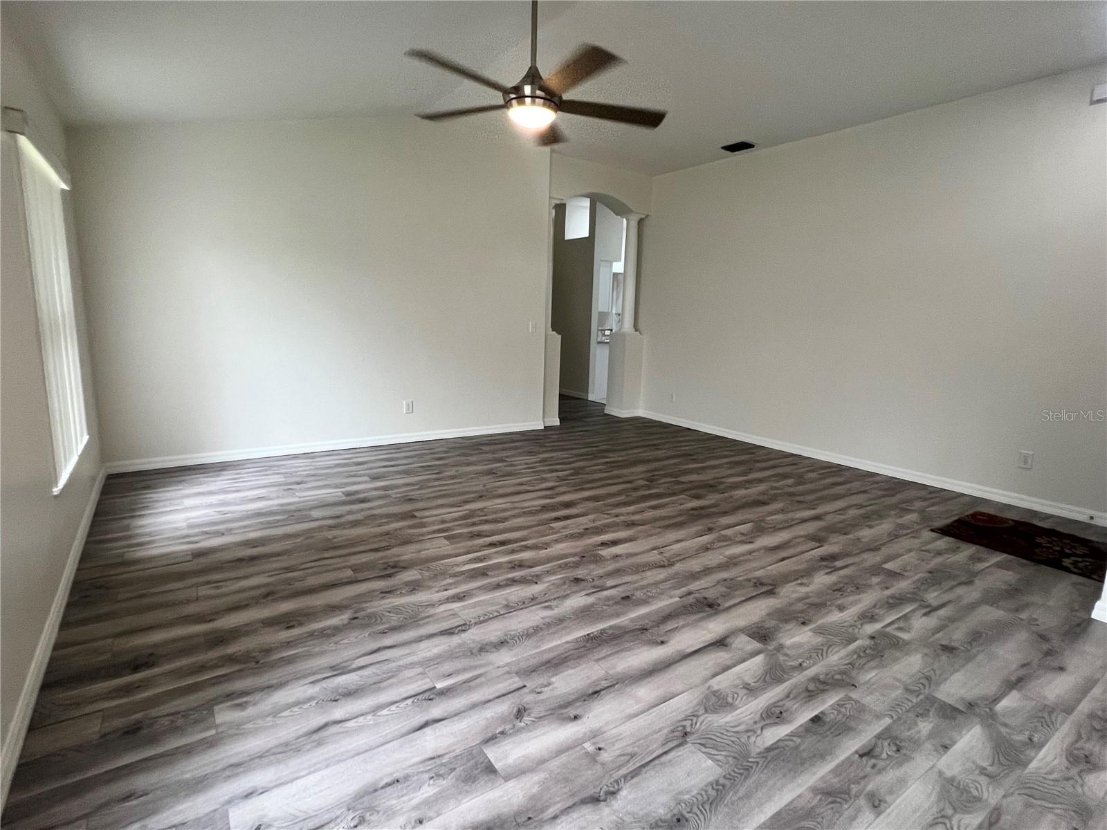 PRESERVE AT CYPRESS LAKES PH I THE - Residential Lease