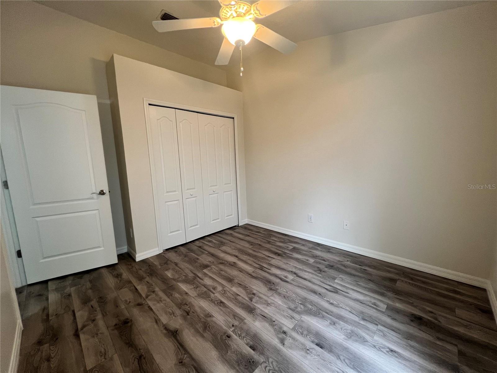 PRESERVE AT CYPRESS LAKES PH I THE - Residential Lease