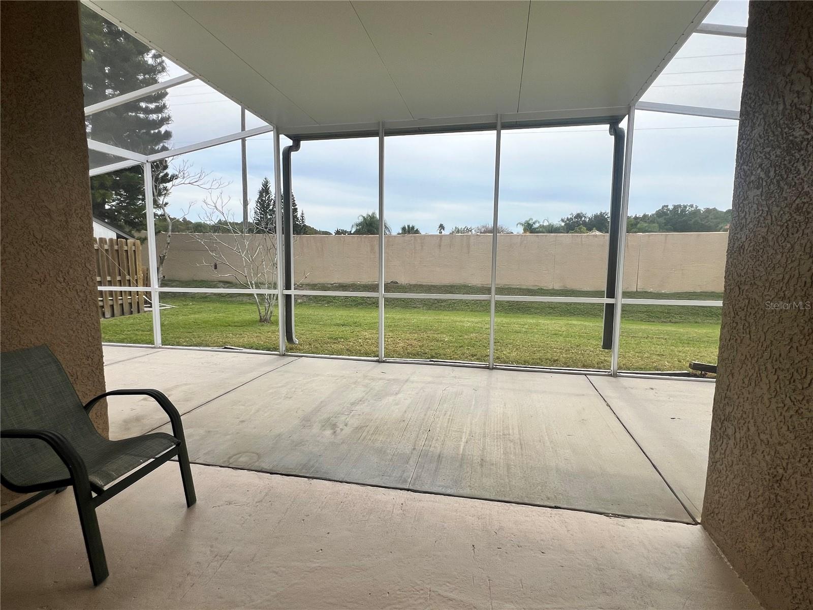 PRESERVE AT CYPRESS LAKES PH I THE - Residential Lease