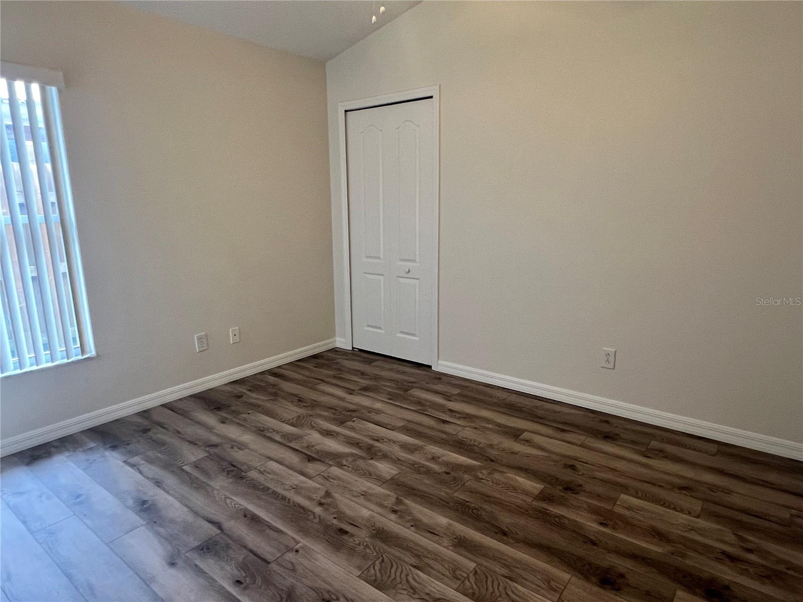 PRESERVE AT CYPRESS LAKES PH I THE - Residential Lease