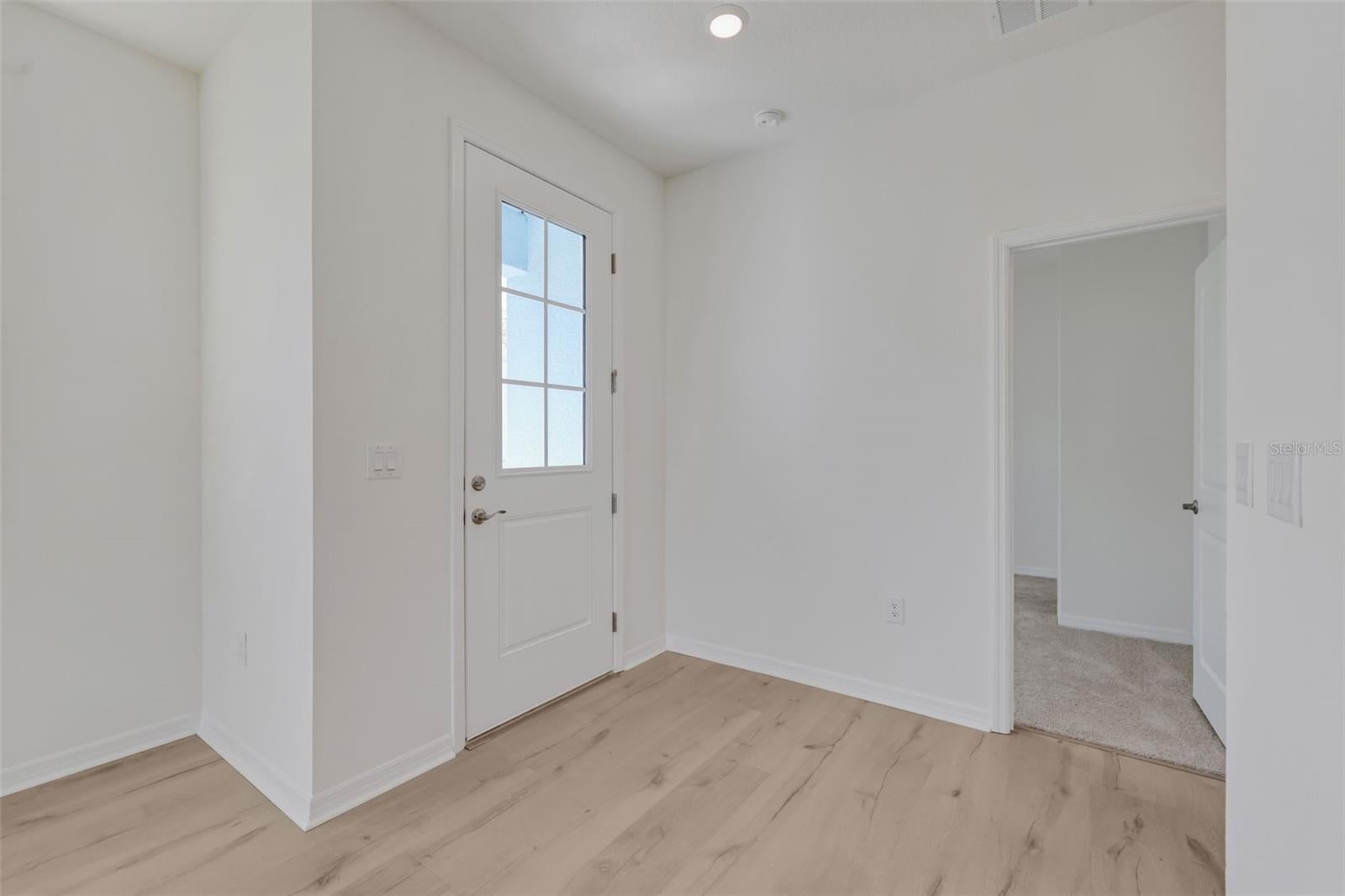 7542 SEA OAK COURT