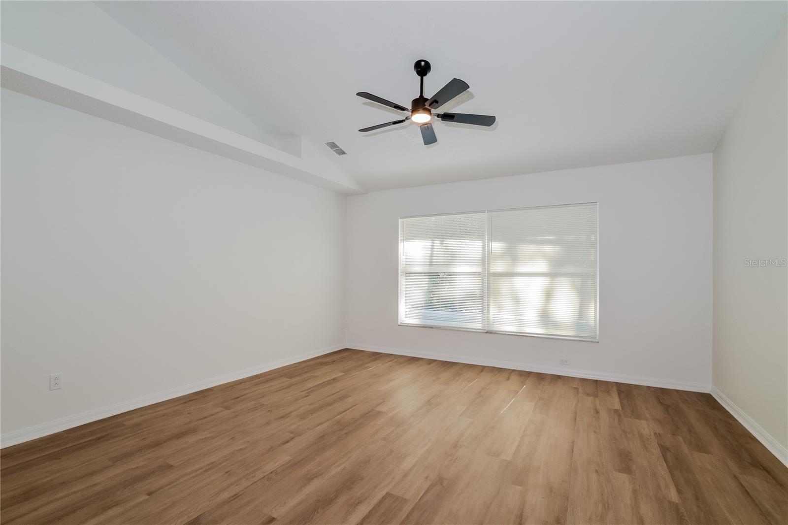 EAGLERIDGE PH III SUB - Residential