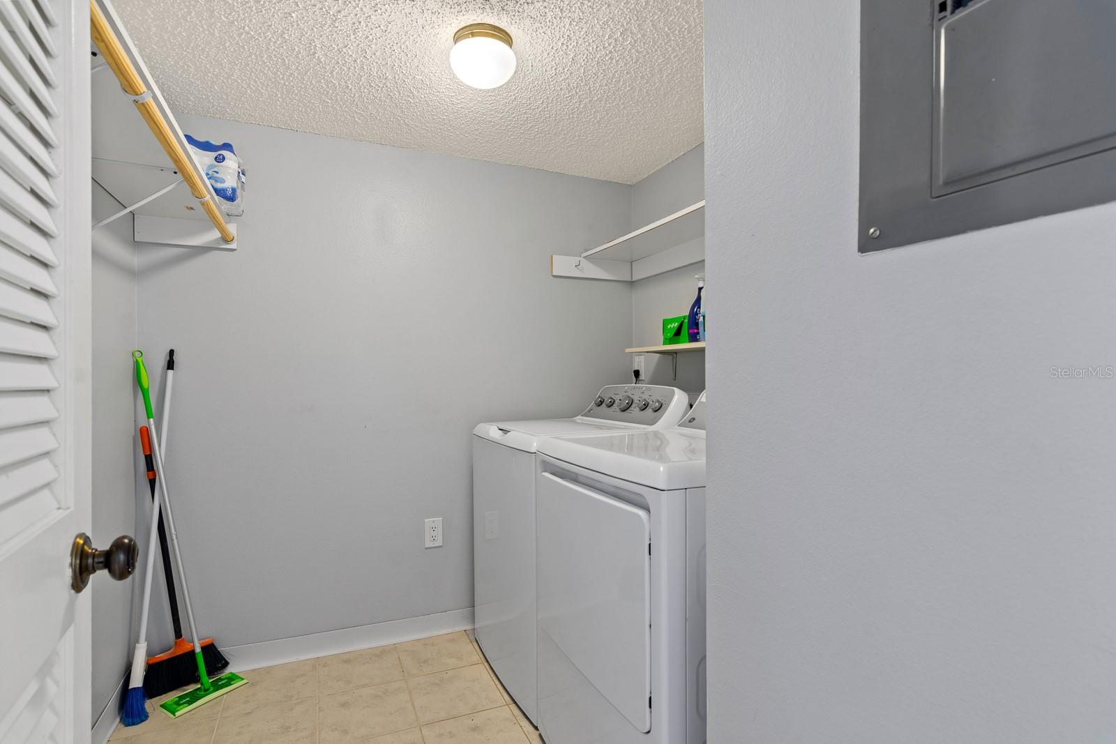 PINE RIDGE AT LAKE TARPON VILLAGE - Residential