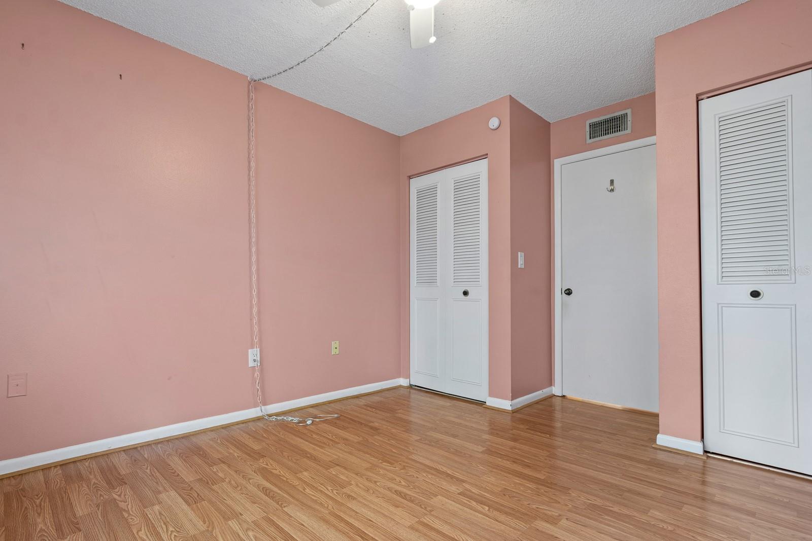 PINE RIDGE AT LAKE TARPON VILLAGE - Residential