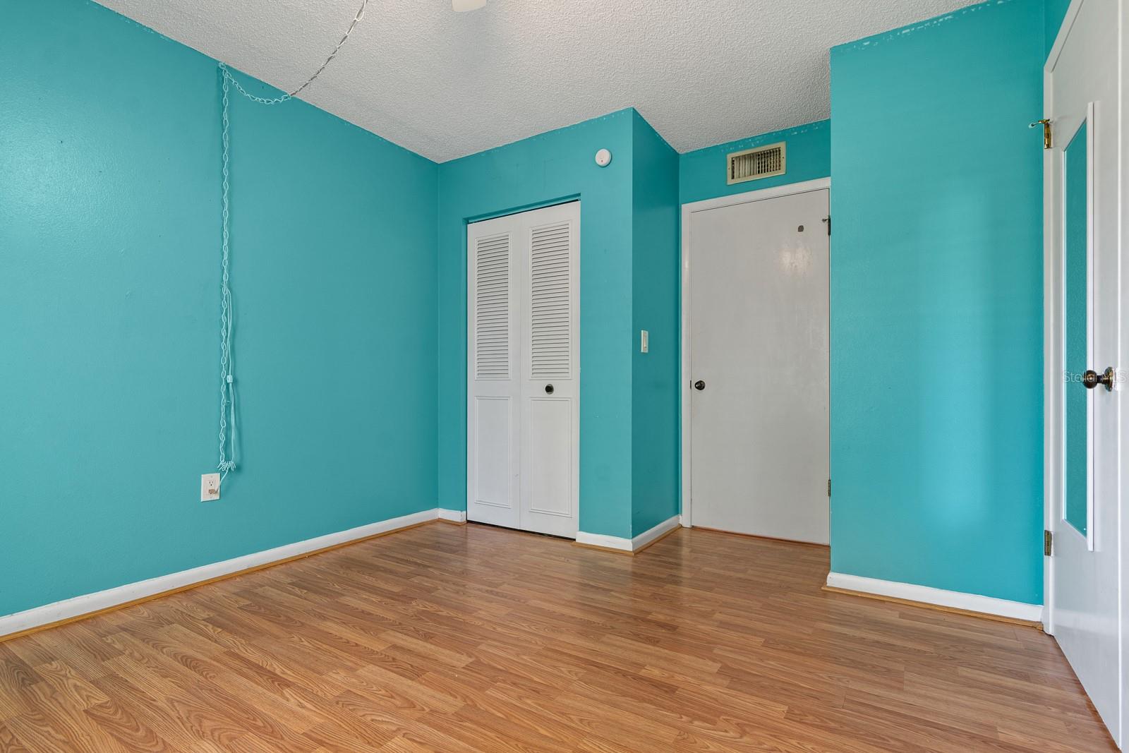 PINE RIDGE AT LAKE TARPON VILLAGE - Residential