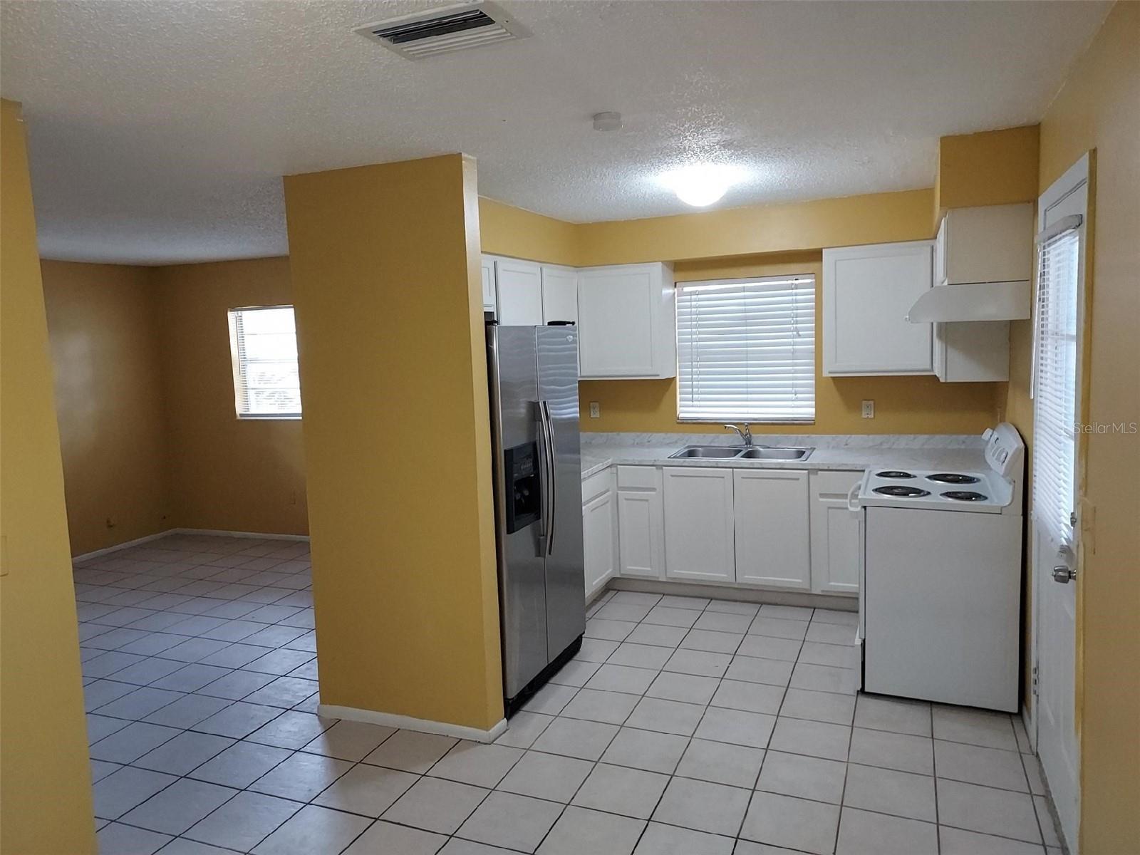 INTERBAY - Residential Lease