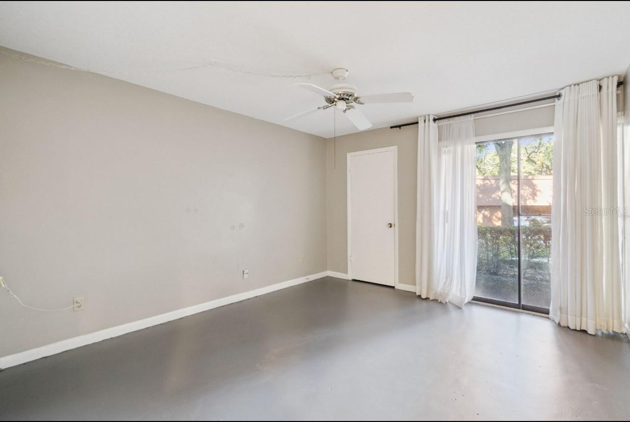 1056 E MICHIGAN STREET 1056