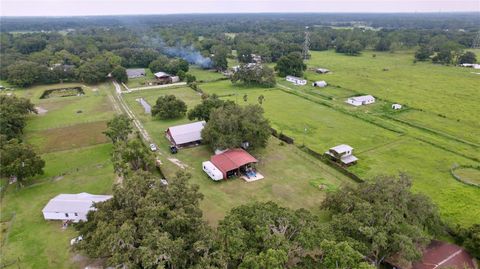 A home in PLANT CITY