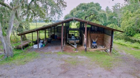 A home in PLANT CITY