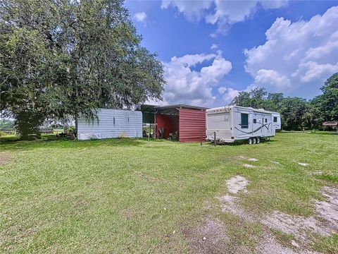 A home in PLANT CITY