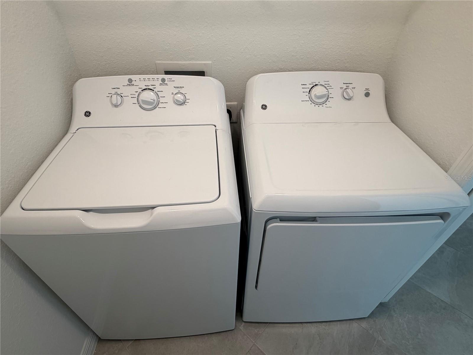 CALUSA COUNTRY CLUB - Residential Lease