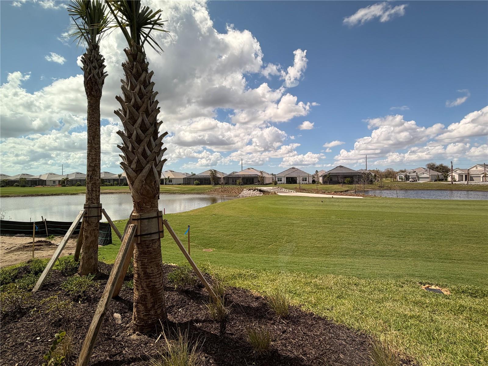 CALUSA COUNTRY CLUB - Residential Lease