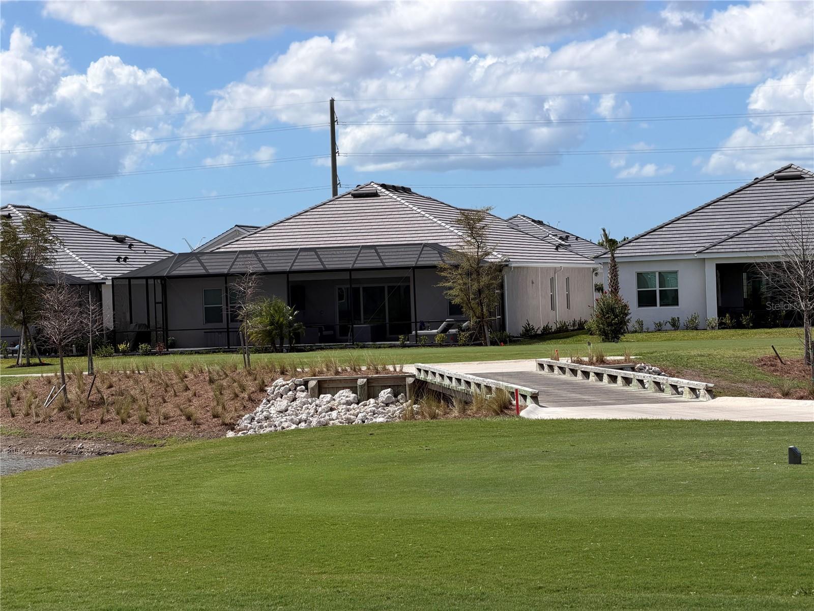 CALUSA COUNTRY CLUB - Residential Lease