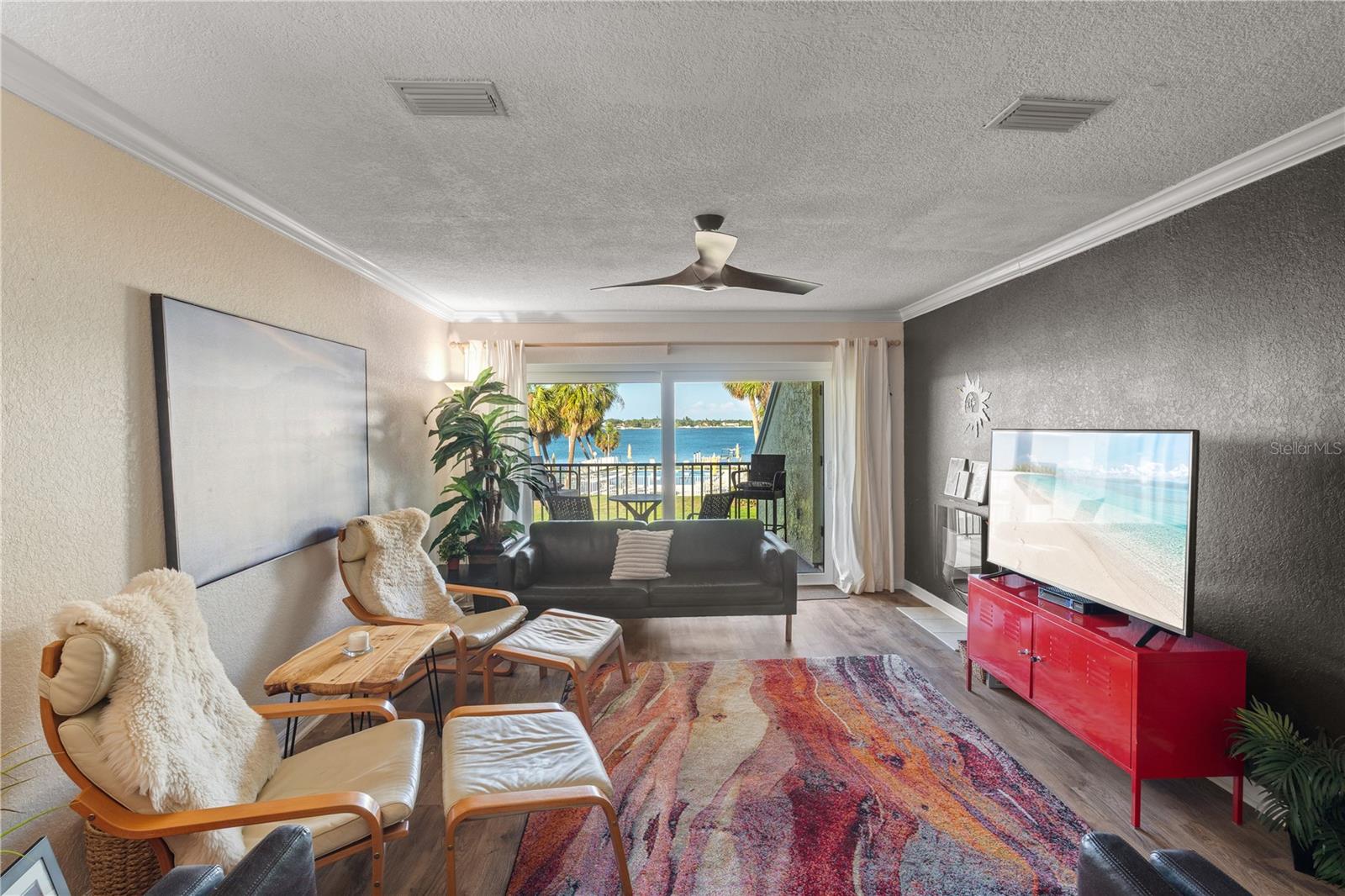 7310 SUNSHINE SKYWAY LANE S 213