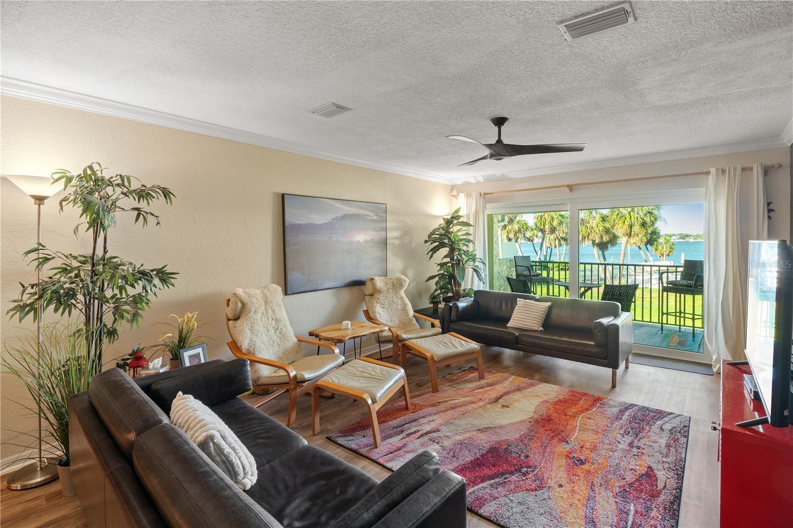 7310 SUNSHINE SKYWAY LANE S 213