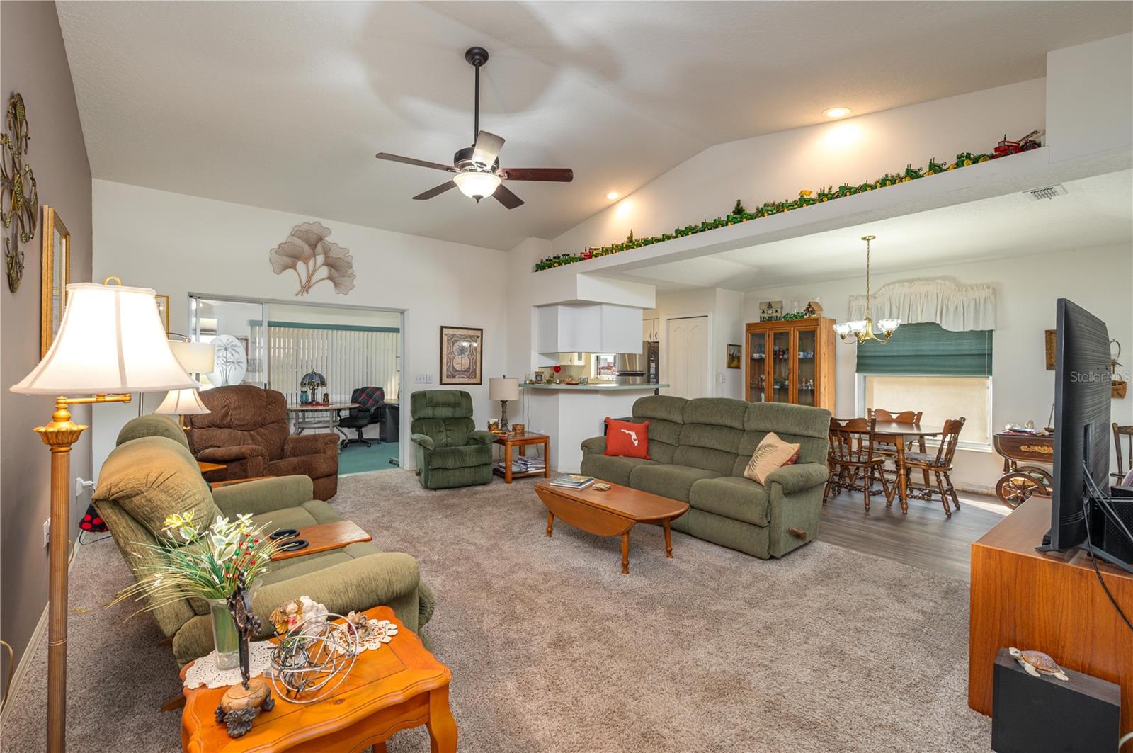 SWEETWATER GOLF & TENNIS CLUB ADD 03 - Residential