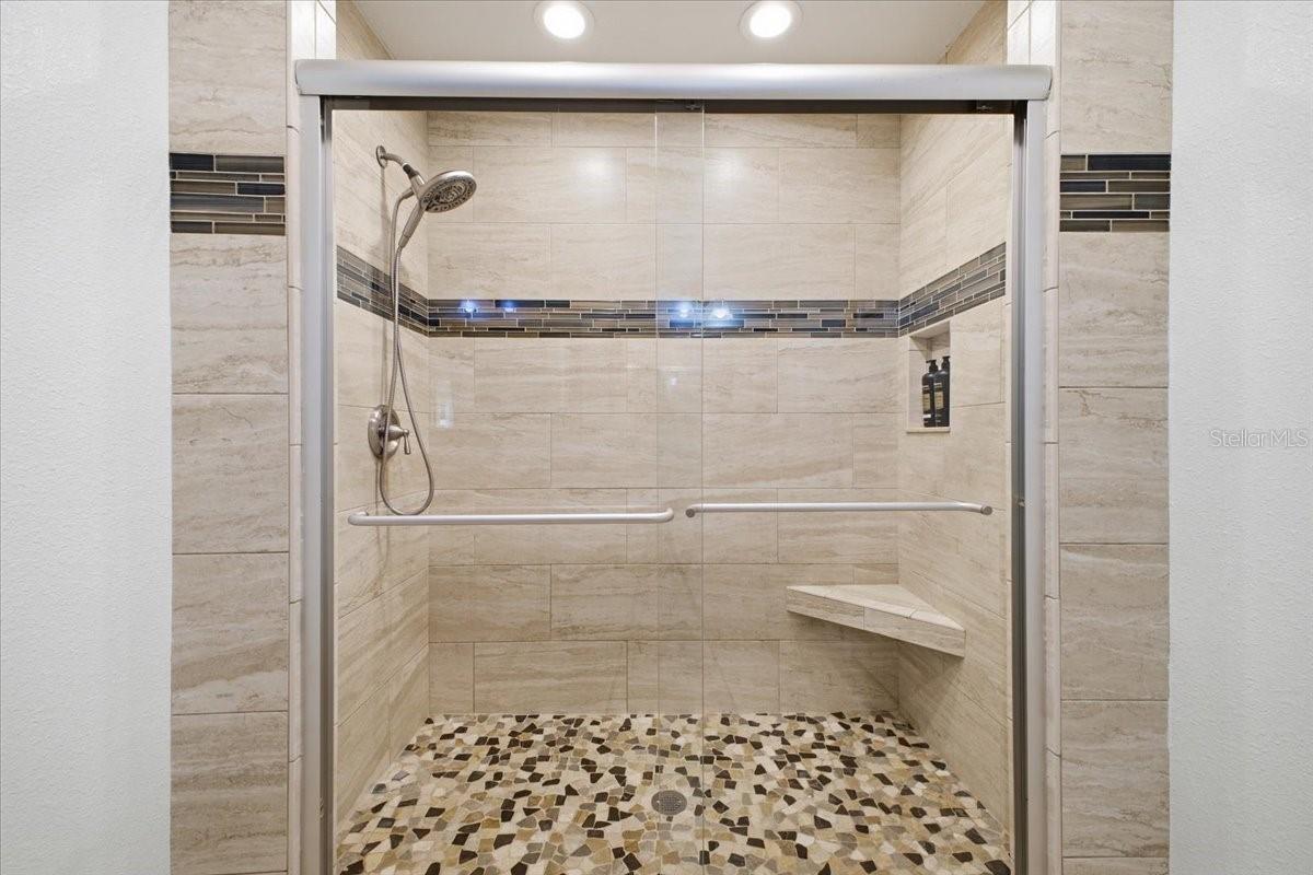 EL CONQUISTADOR VILLAGE II A - Residential